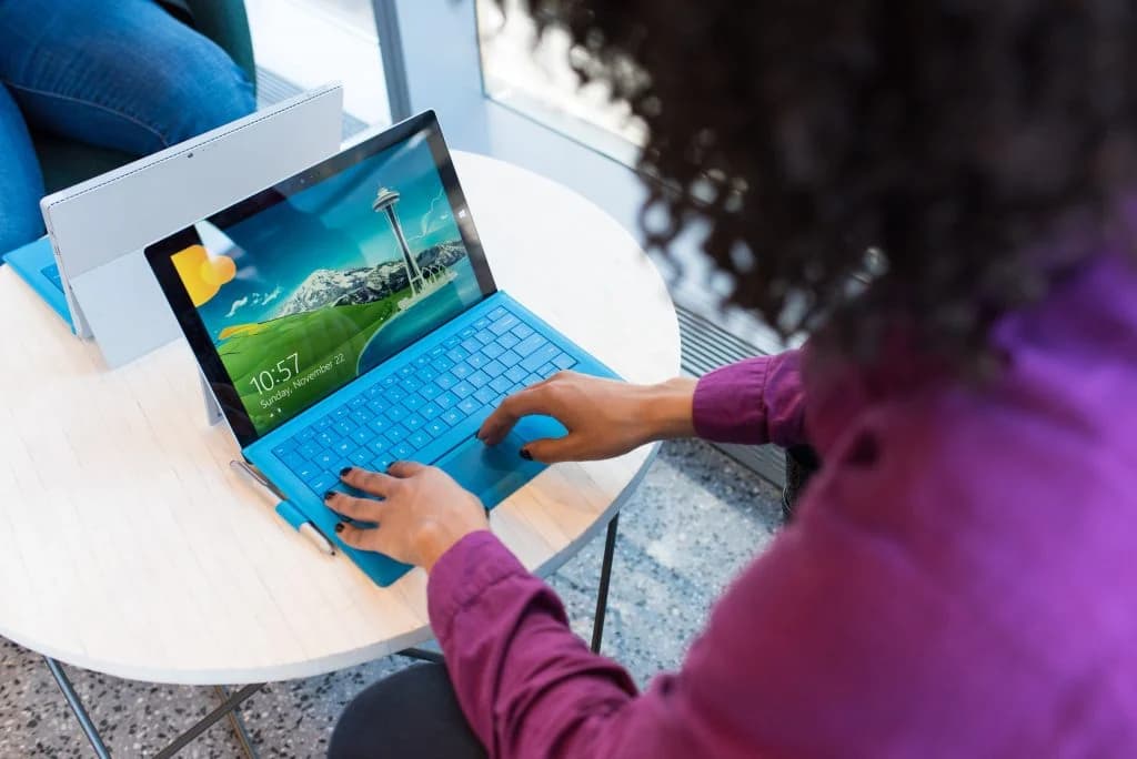 Mio Report Looks at Workplace Messaging Trends for 2022