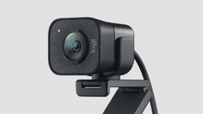 Blue Microphones Yeti Silver Bundle With Logitech C920s Pro Hd Stream  Webcam : Target